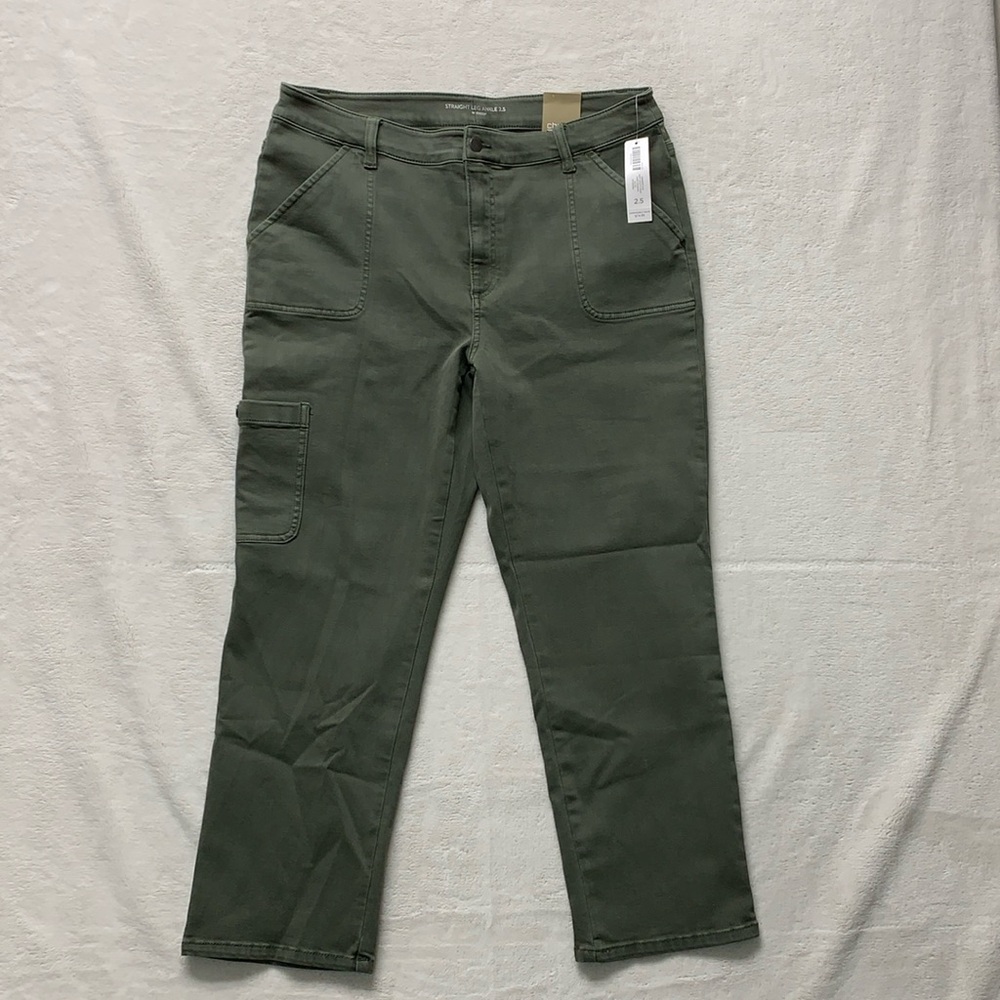 chicos womens 14 size 2.5  straight leg ankle new